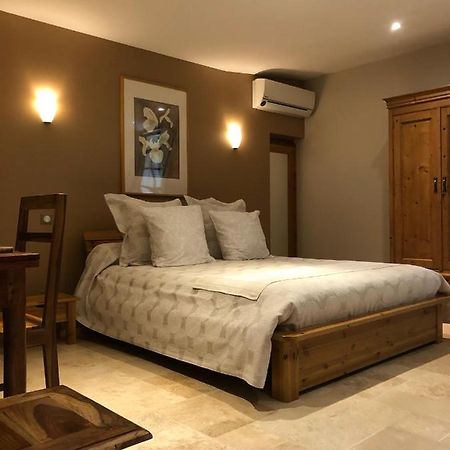 Chambres D'Hotes La Chrysalide Loriol-du-Comtat Kültér fotó