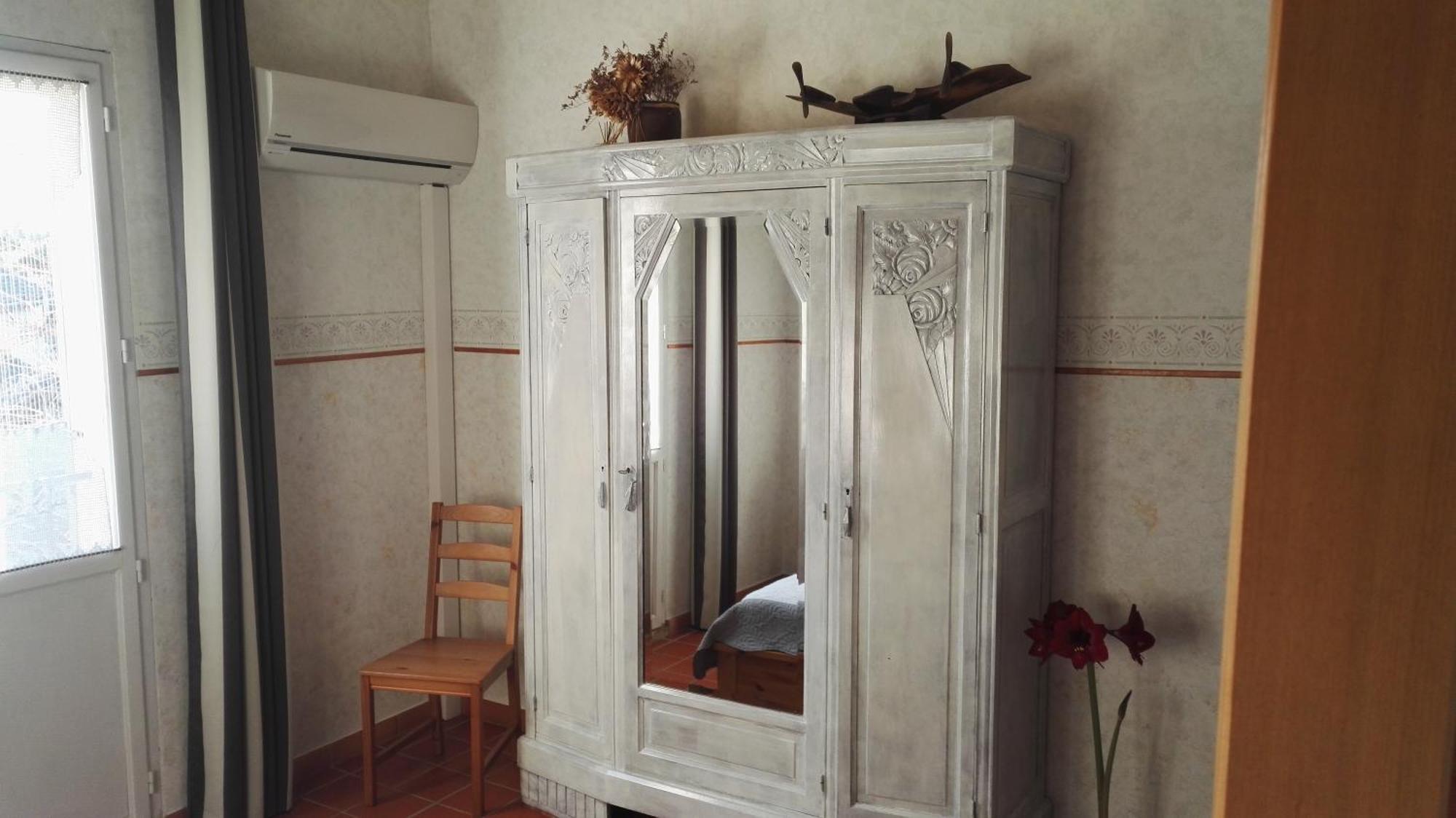 Chambres D'Hotes La Chrysalide Loriol-du-Comtat Szoba fotó